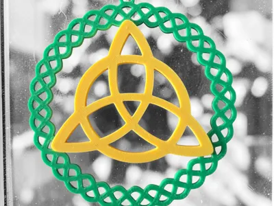 Trinity Knot