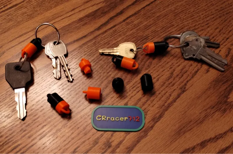 Twist apart Keychain