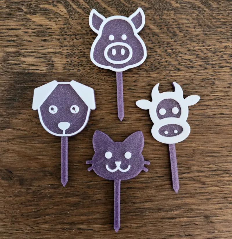 Cake decoration