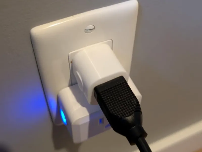 Fake smart plug, fausse pris intelligente