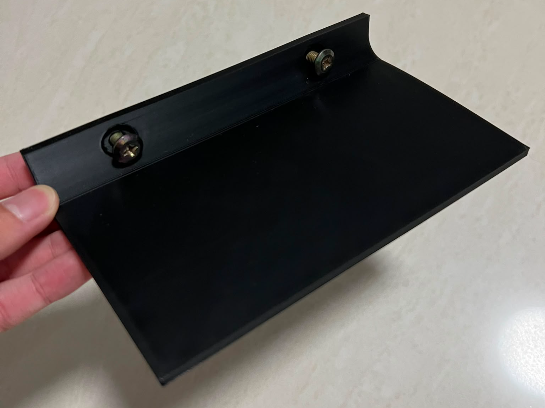 Simple back shelf VESA 100 mount