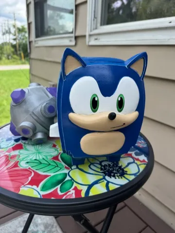 Modelo para impresión 3D: Sonic Sprite Fortnite Season 4 — vista de referencia 2