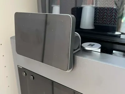 Slim screen Mount for X1C, P2S & X2D
