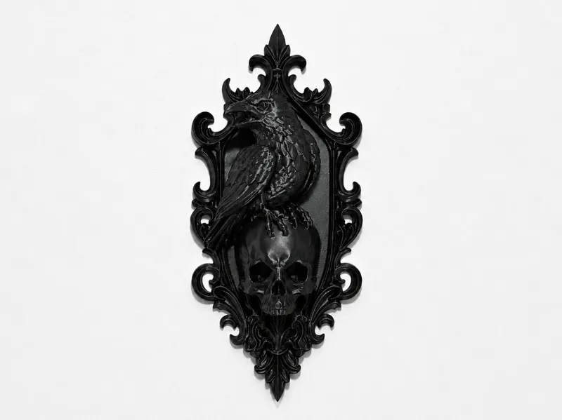 Raven and Skull Gothic Wall Plaque