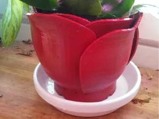 Pot de fleur en forme de Rose 