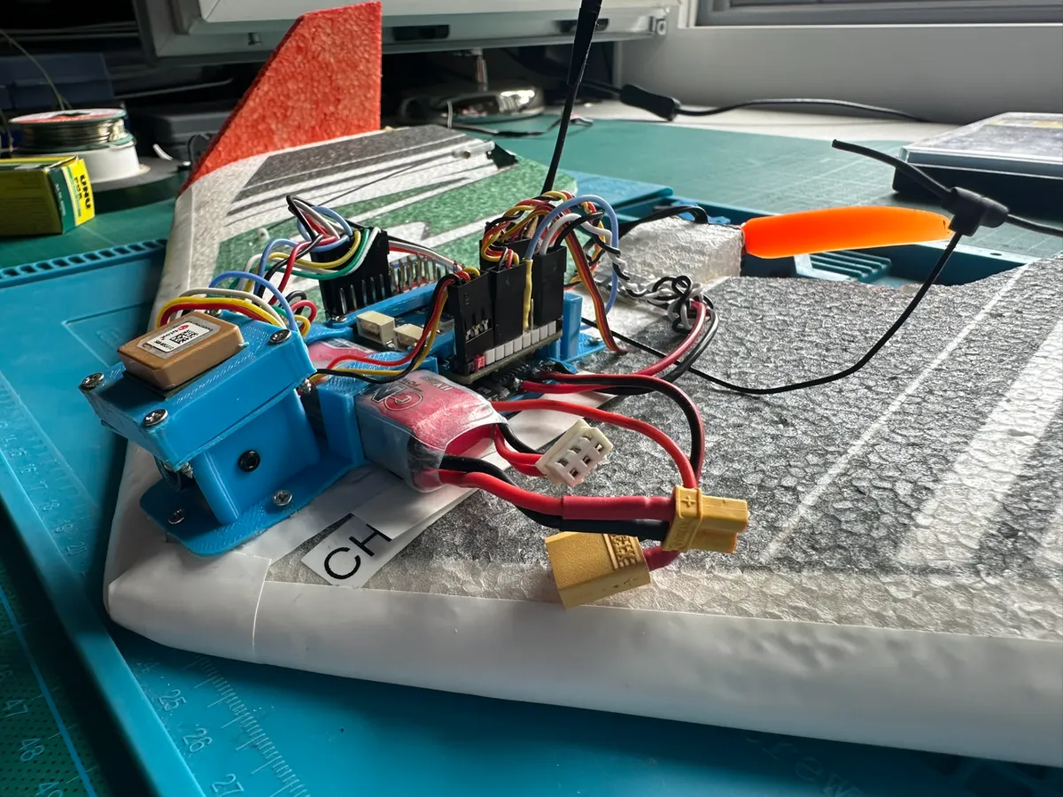 Flight Controller Mount for Wings - Free 3D Print Model - MakerWorld