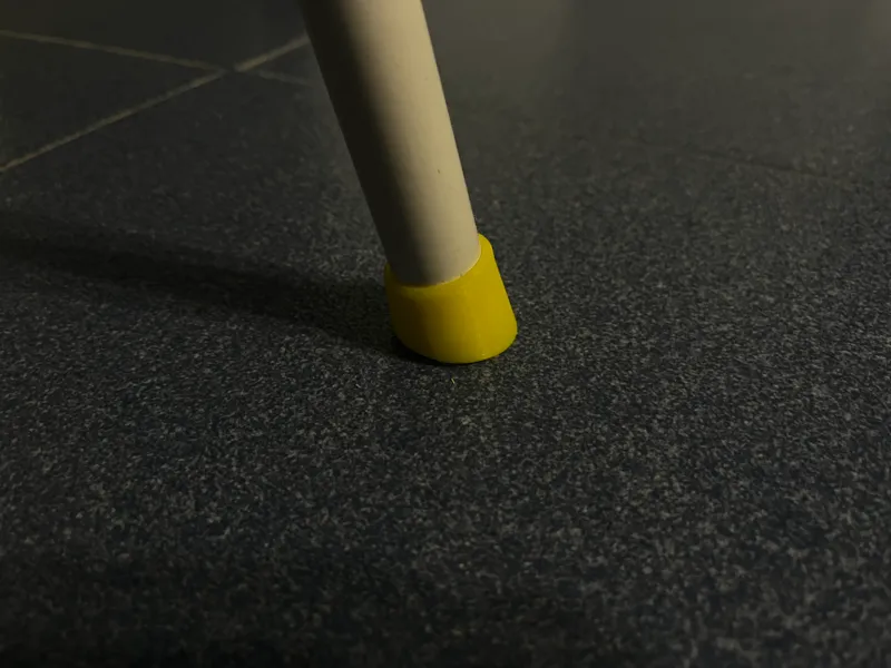 Nuevo pie de goma para silla (parametrico)