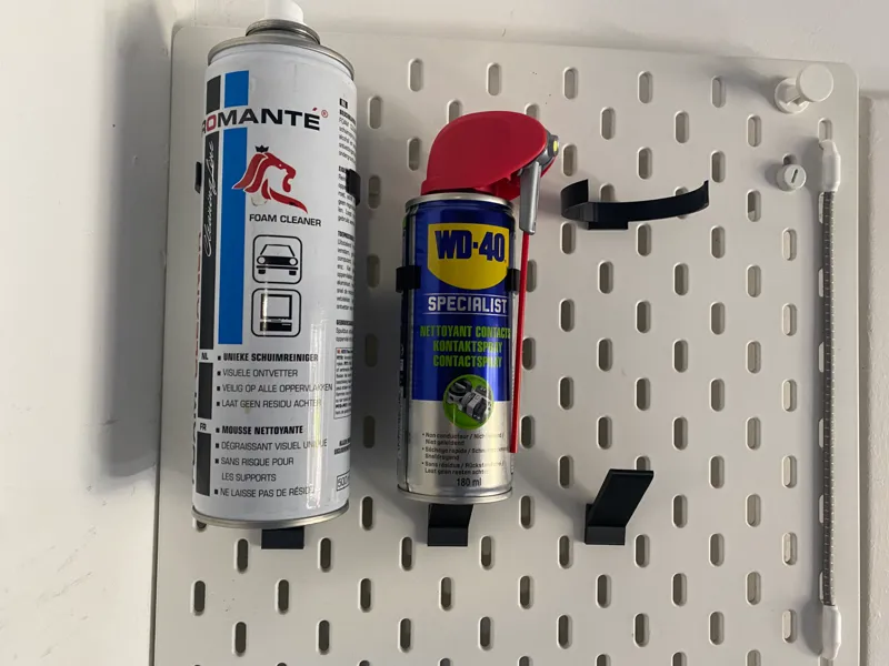 Modular spray can holder for Skadis