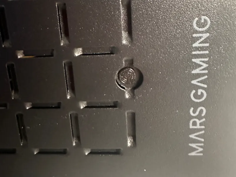Plug for pc fan screws
