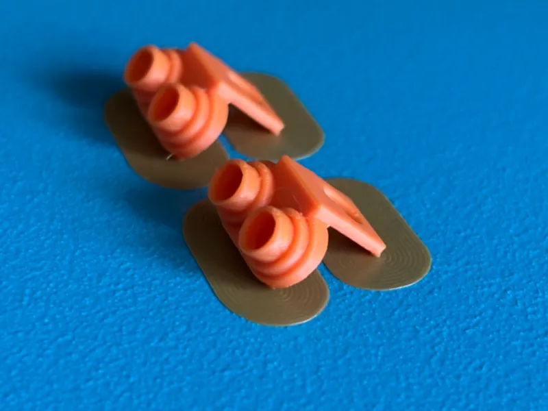 Brick Minifigure back mount 2x1 for accessories