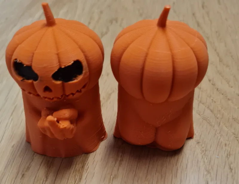 Pumpkin ghost with Ass