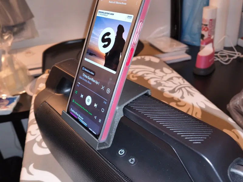 anker soundcore motion boom plus phone mount