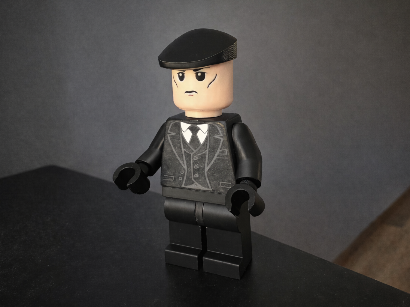 Brick man Tommy Shelby(Peaky Blinders) 20cm