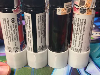 UWELL CALIBURN G3 LITE POD AND 60ML LIQUID HOLDER