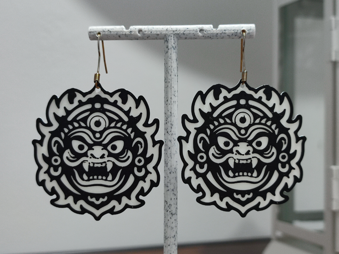 Aretes Furia de Oni