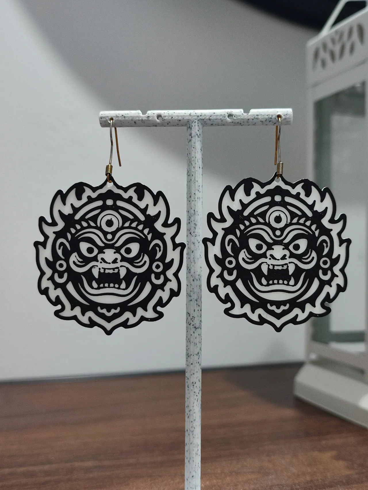 Aretes Furia de Oni view 3