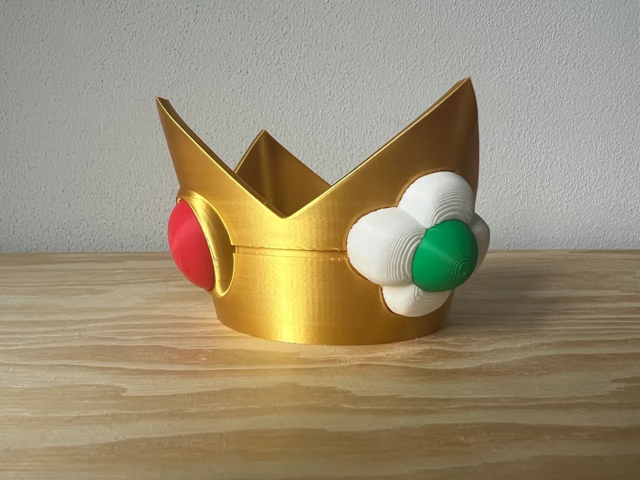Princess Daisy Crown and Earrings view 4