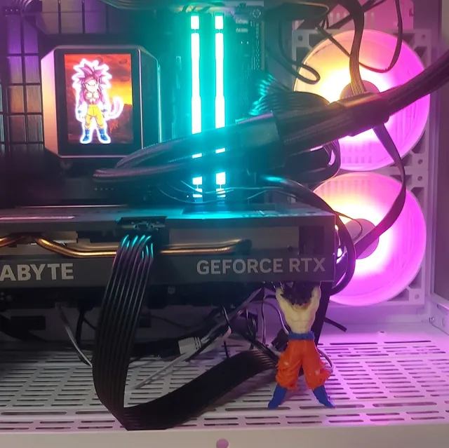 Dragon Ball Z GPU საყრდენი