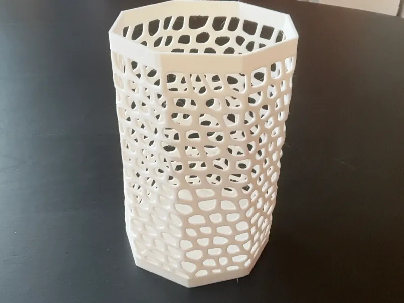 Modern Pencil Holder (Free to Sell) V.2