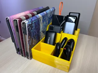 Nikolai Xander Power Bank /Gadget Holder
