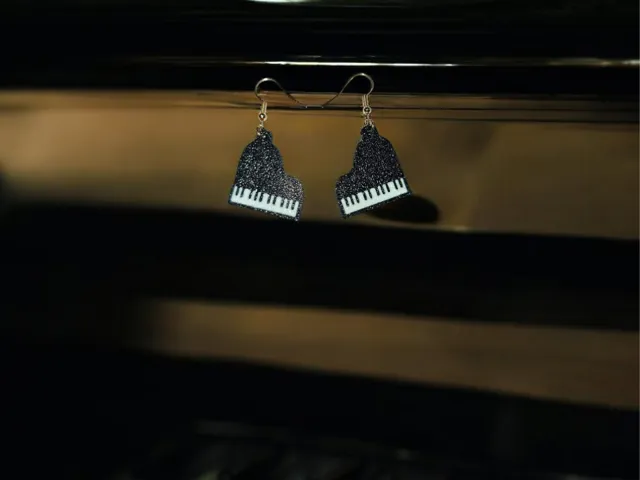 Piano earrings