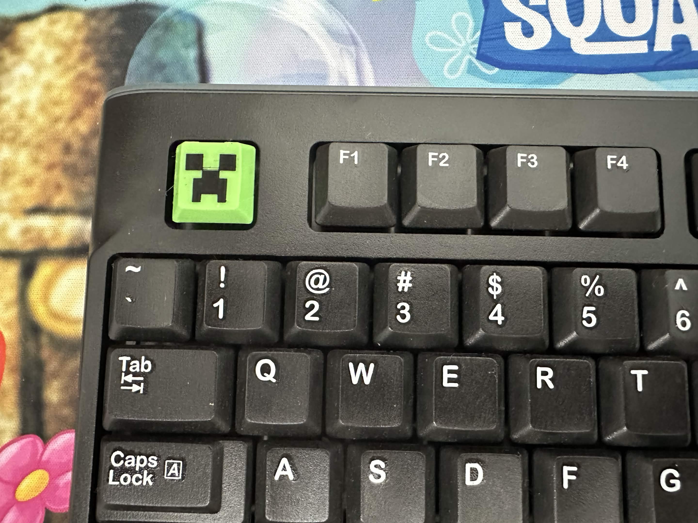 Miniatura 4 do modelo 3D Logitech K120 Keycaps