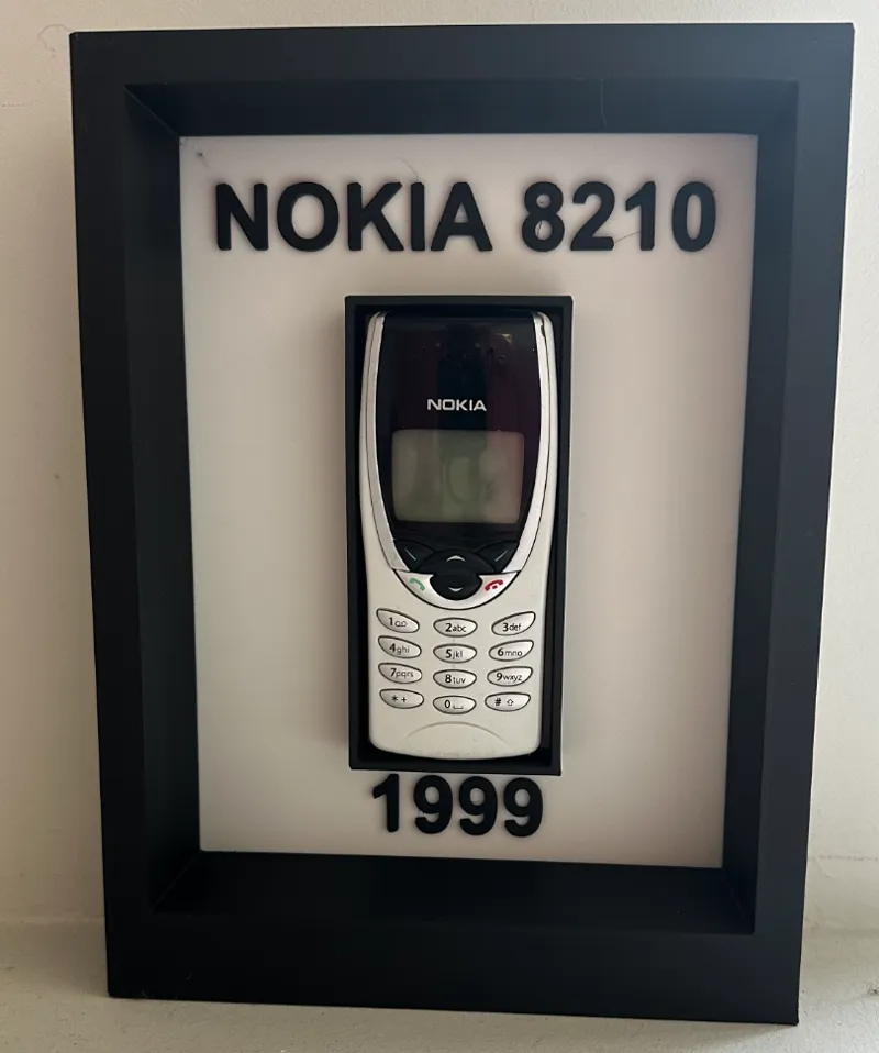 Nokia 8210 Display frame