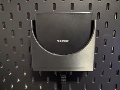 IKEA Skadis - UGreen 200W GaN Desktop Charger X766