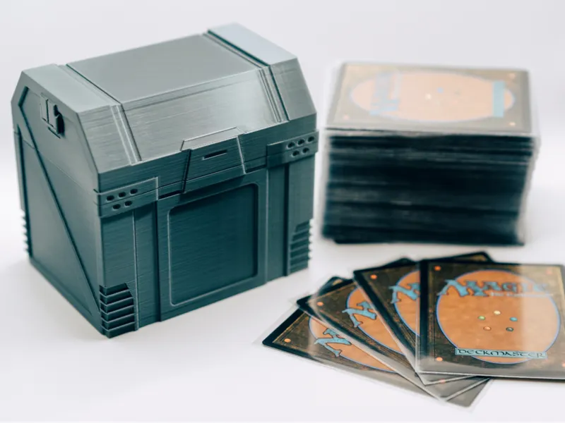 Final Fantasy VII Item Chest Deckbox MTG EDH