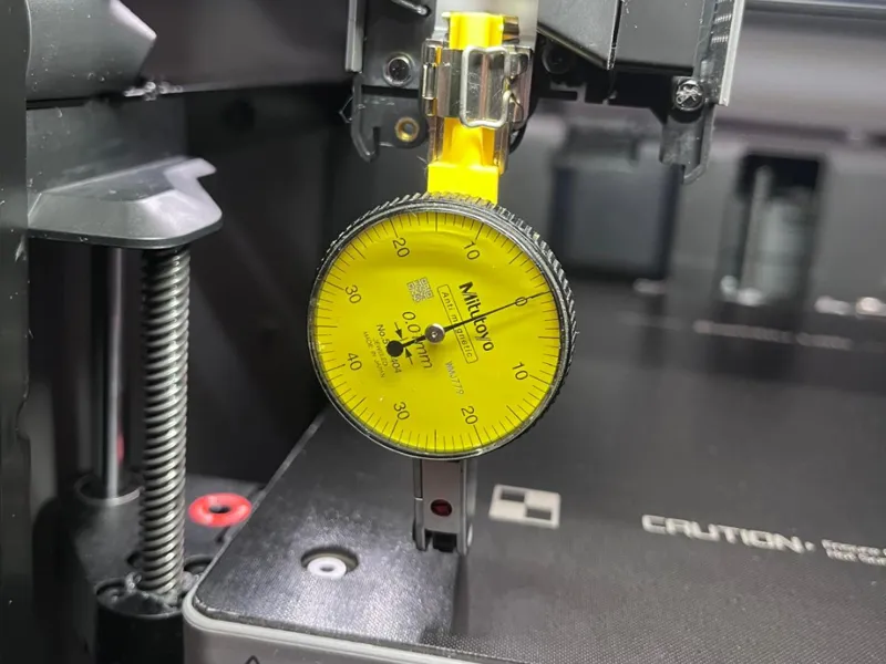 Support Comparateur – Calibration Précise Plateau