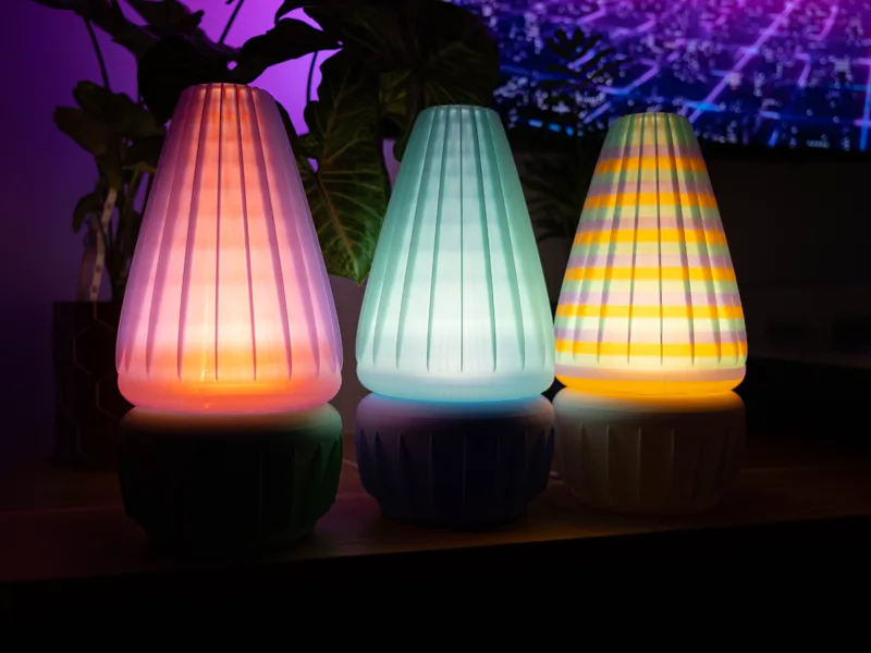 Synthwave Lamp with color diffuser