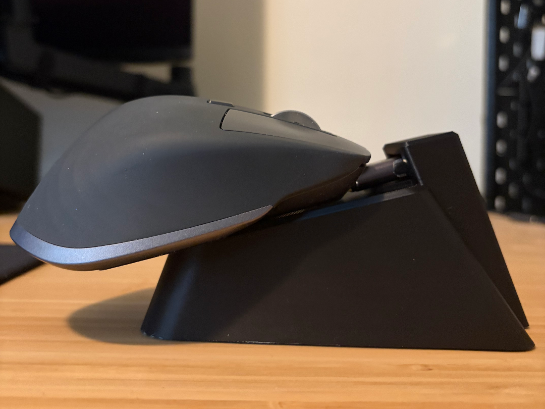 Magnetic USBC Charging Mouse Dock 