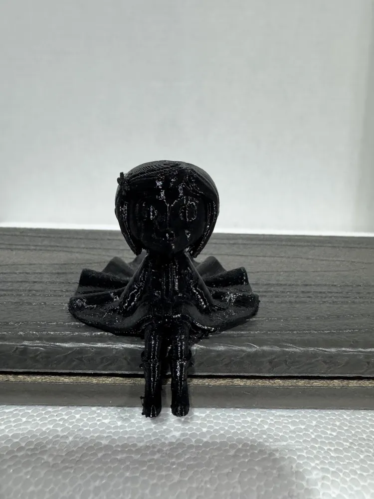 Ledge Sitter Chibi Series: Coraline - Free 3D Print Model - MakerWorld