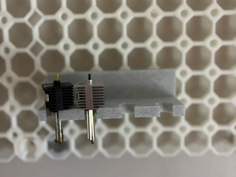 Nozzle holder for multiboard