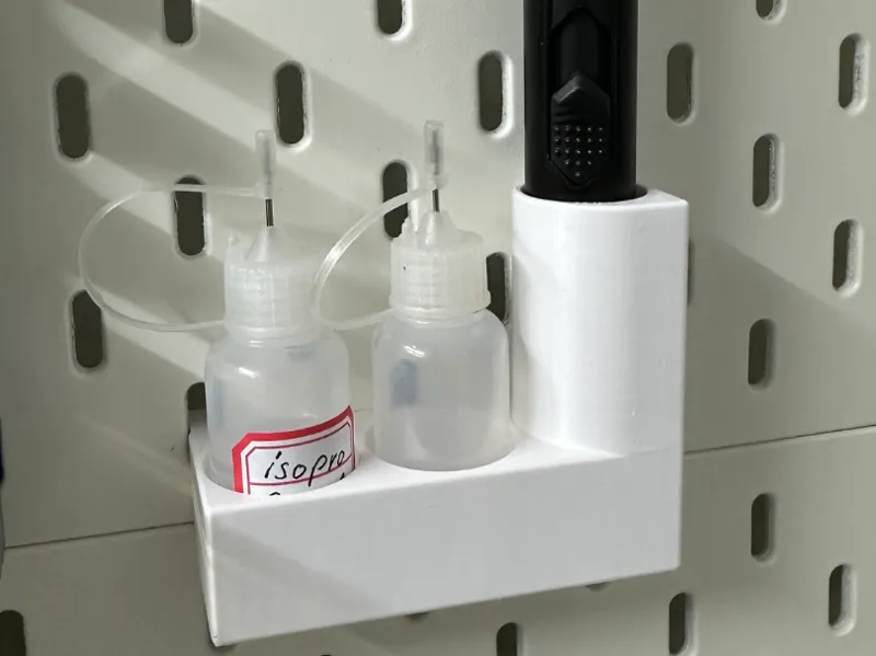 IKEA Skadis, Kleber, Feuerzeug Jetfamme Halter