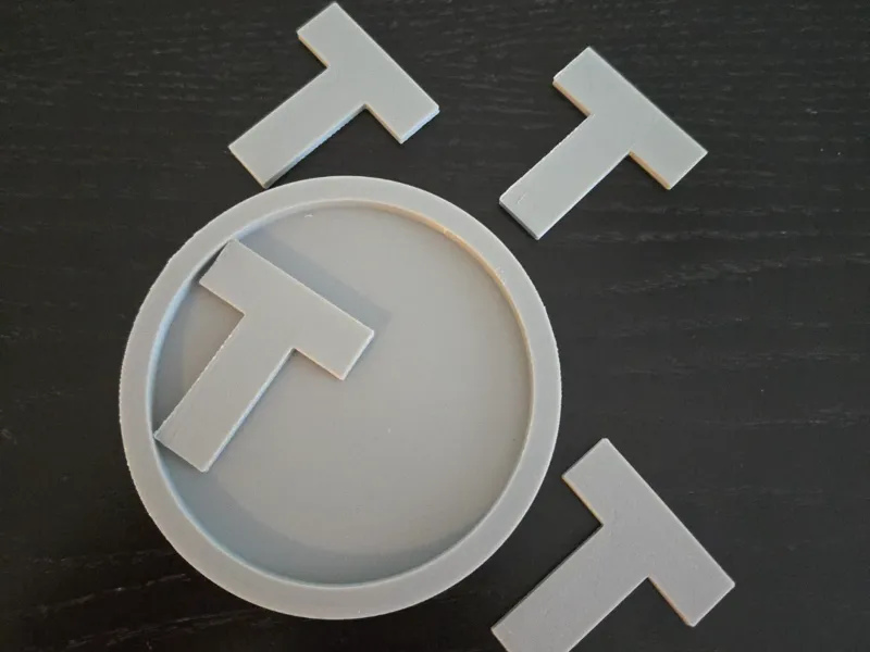 T Puzzle (Circle Version)