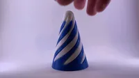 Cône fidget qui se traverse lui-même — photo 2