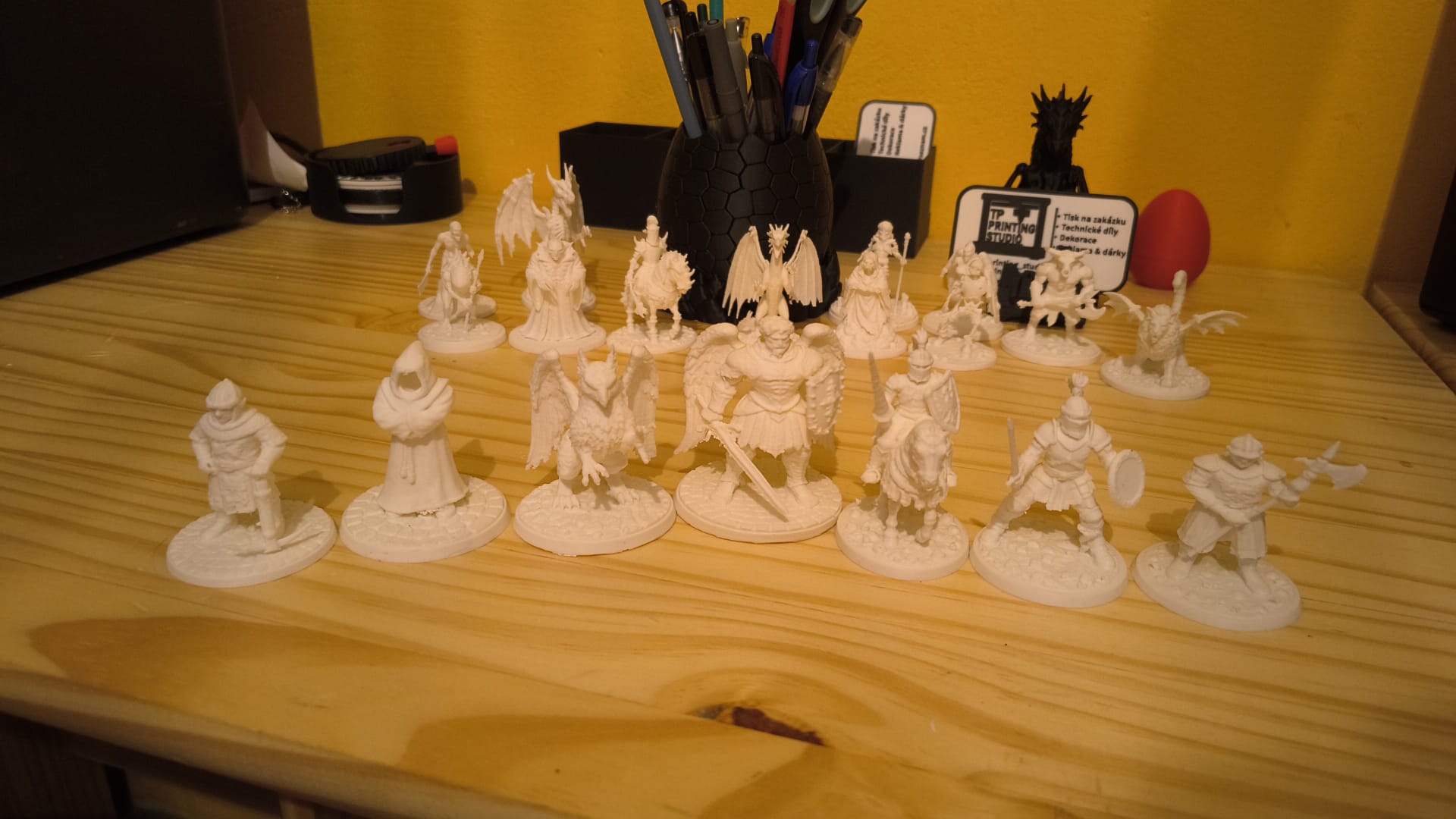 Miniatura 8 do modelo 3D CASTELE ARMY