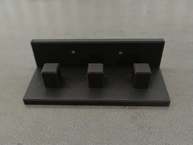 Socket wrench holder