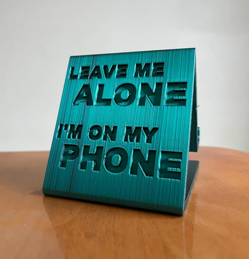 phone stand with customizable text