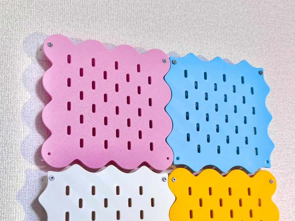 Modelo para impresión 3D: Wavy Pegboard. Referencia del modelo original.