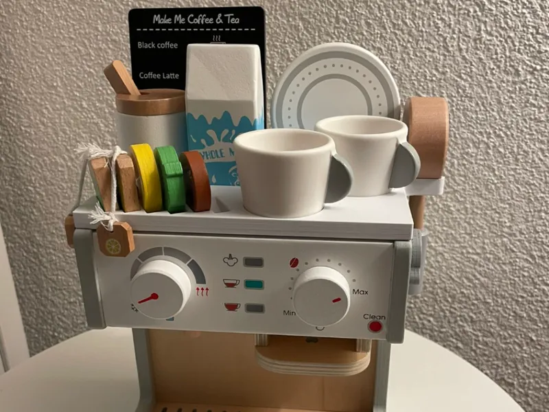 Organizer für die Holz-Kaffeemaschine von Spielba