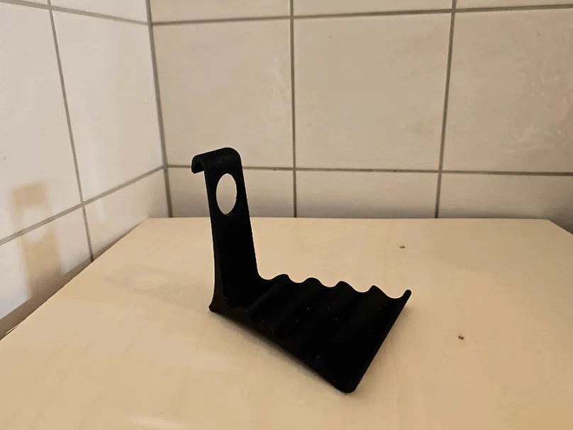 Waves Phone Stand