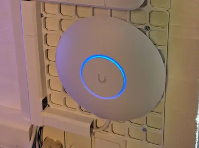 Ubiquiti Unifi U7 Lite / U6 OpenGrid Mount