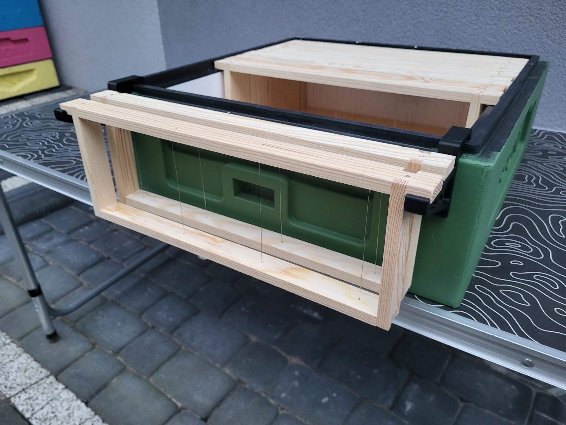 Bee Frame Holder for Wielkopolski Hives