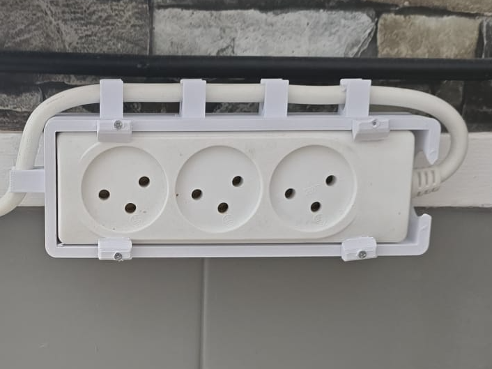 Multi Outlet Plug Wall Mount