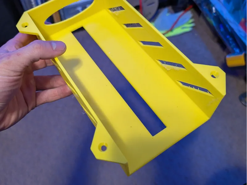 Undershelf storage - strong