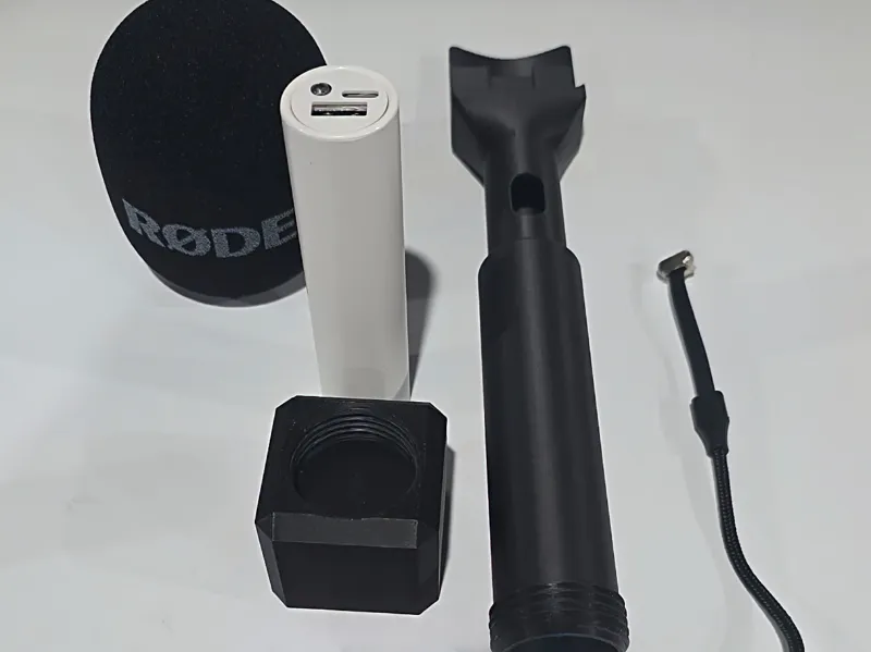 Rode Interview Go with Battery Storage Comparment