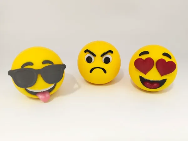 https://makerworld.bblmw.com/makerworld/model/USf3fd57ea79b05f/design/2025-07-11_fdfd174759545.jpg