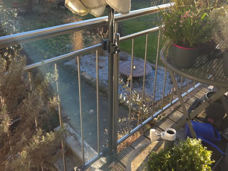 Sonnenschirmhalter für Geländer mit 30 mm